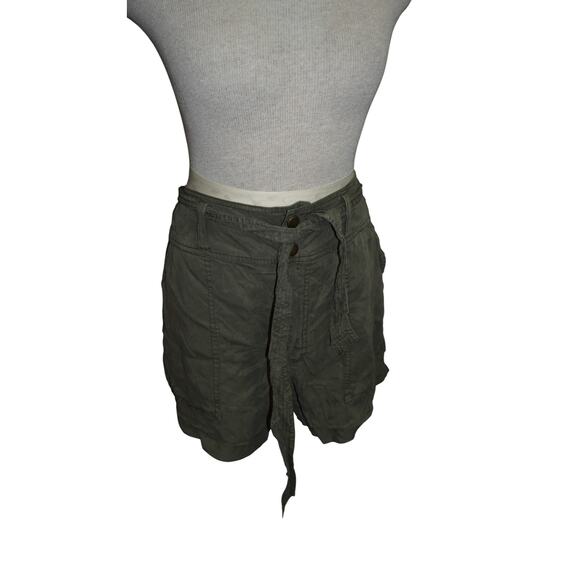 Abercrombie & Fitch Olive Green Utility Belted Shorts Women’s Size Large - Picture 2 of 4